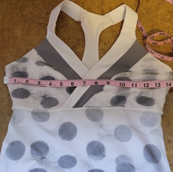 Spotted - Ladies like NEW Lululemon Deep Breathe Tank Top White/Grey Size 6 - Picture 8 of 11